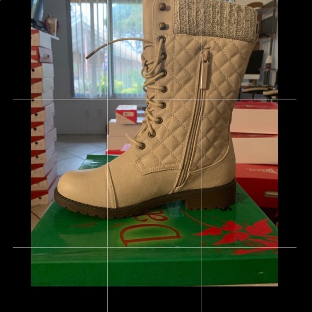 Women boots